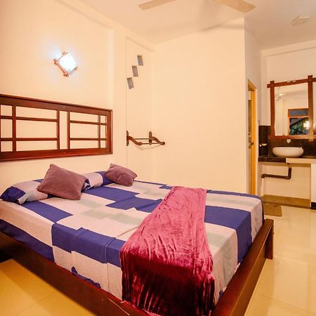 Yala River Face Inn Tissamaharama Bagian luar foto