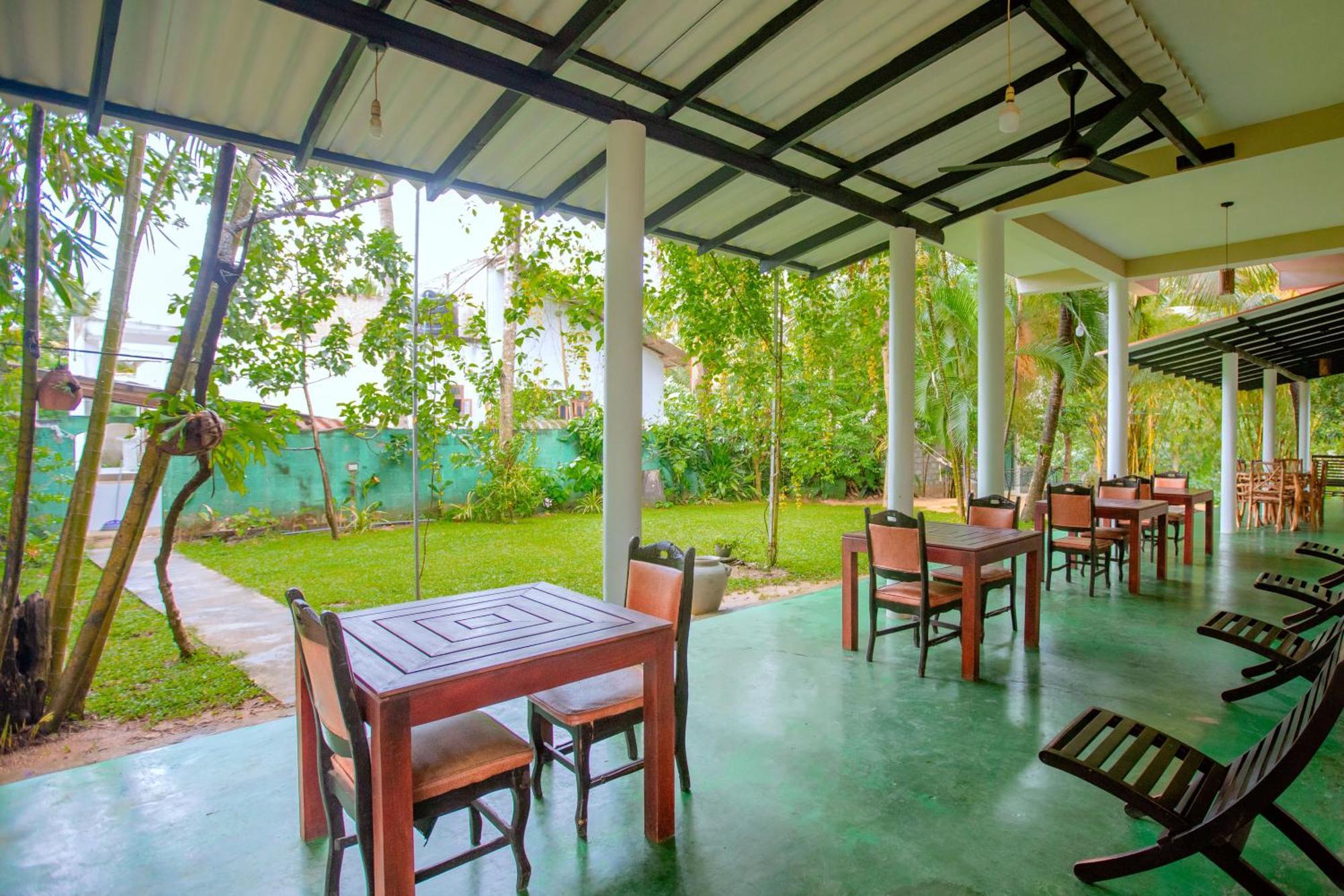 Yala River Face Inn Tissamaharama Bagian luar foto