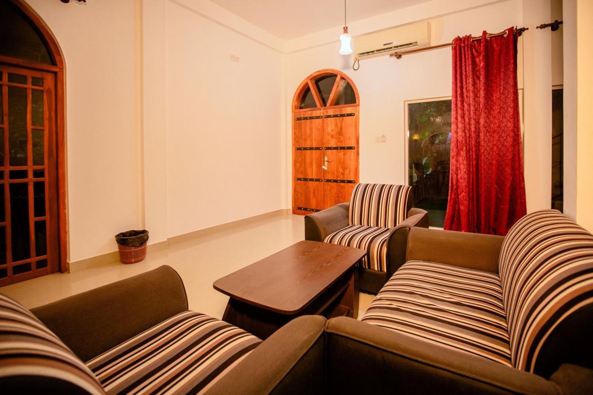 Yala River Face Inn Tissamaharama Bagian luar foto